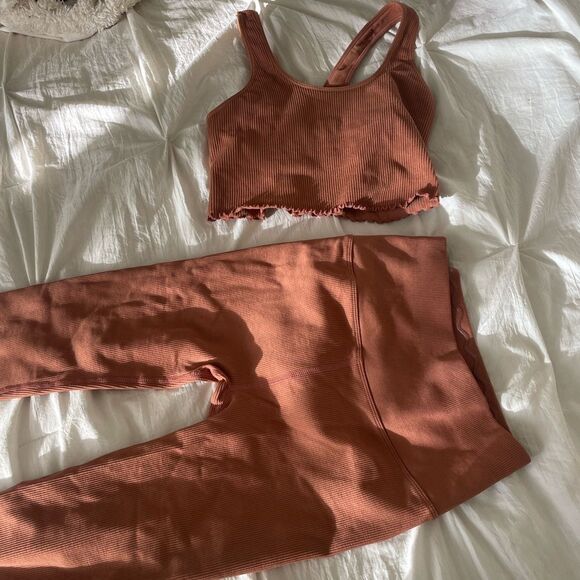 NWOT Set! spiritual gangster amor top and love sculpt legging in rust size XS/S - Picture 6 of 6
